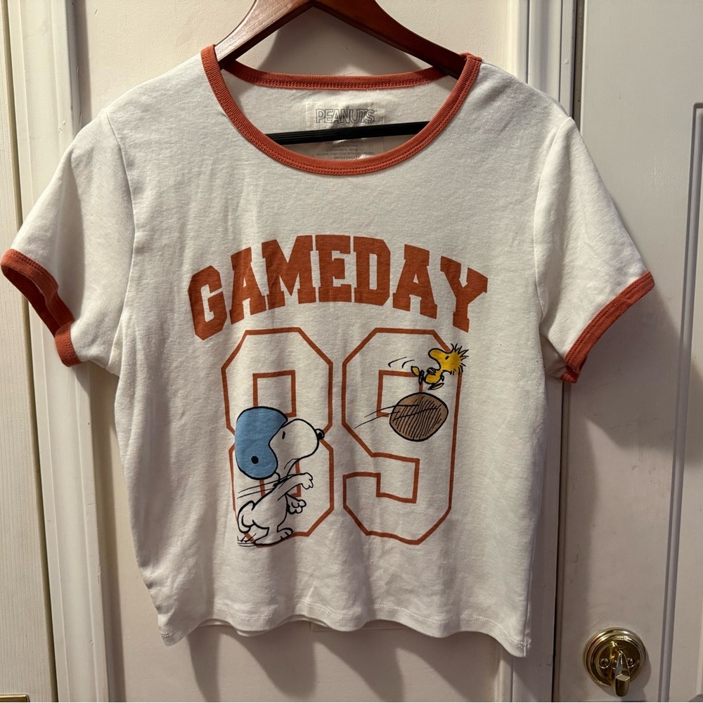 Peanuts Snoopy Game Day Cropped Tee Shirt - Picture 1 of 8